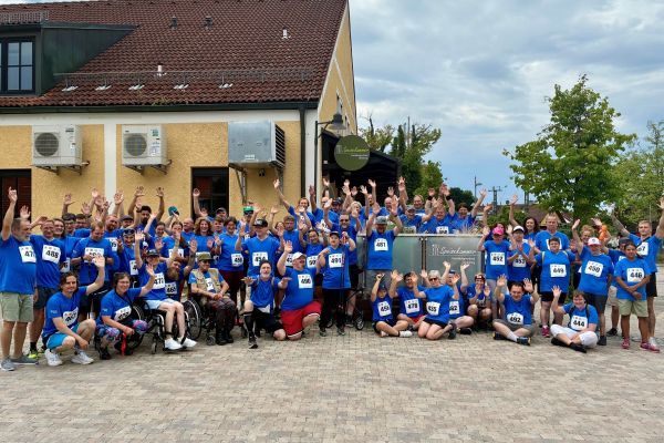 Gemeinsam sichtbar und stark: EVS-Team beim Ebersberger Stadtlauf