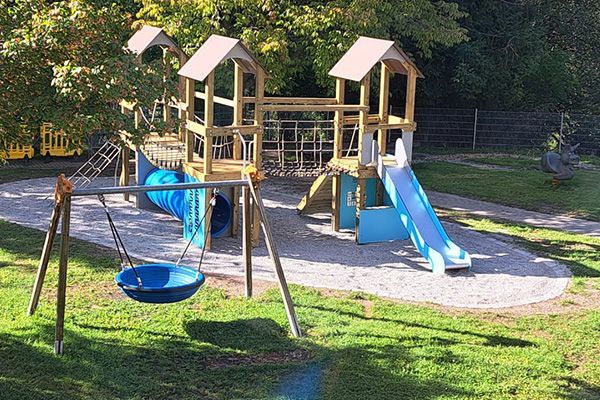 Spielplatz des Heilpädagogischen Zentrums Ruhpolding in neuem Glanz