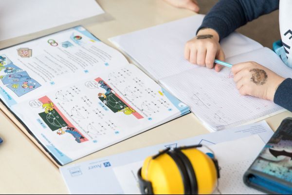 Groß hilft Klein: Schulprojekt für mehr soziale Kompetenzen