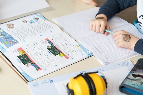 Groß hilft Klein: Schulprojekt für mehr soziale Kompetenzen